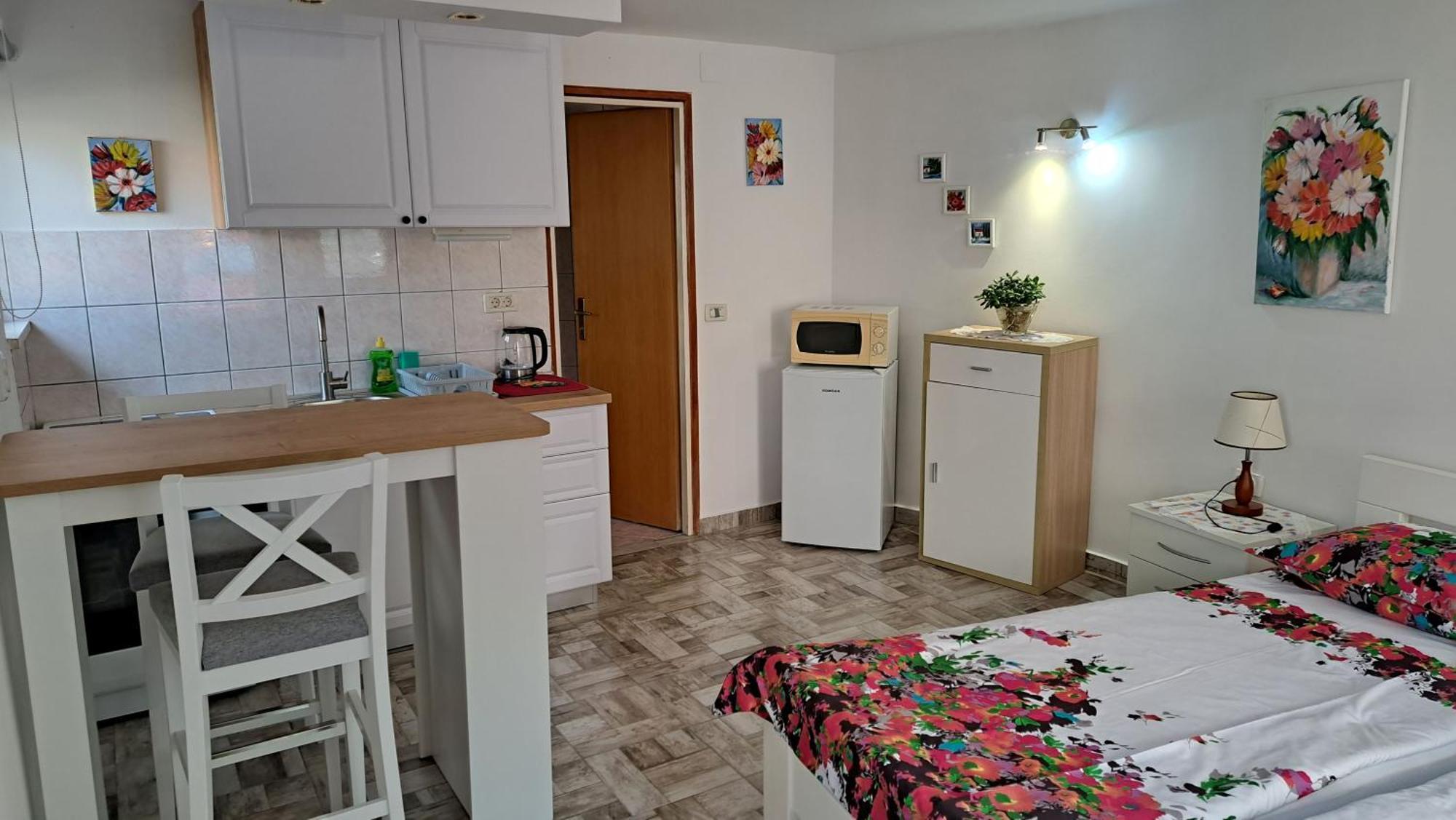 Lorena Apartment Dubrovnik Eksteriør billede